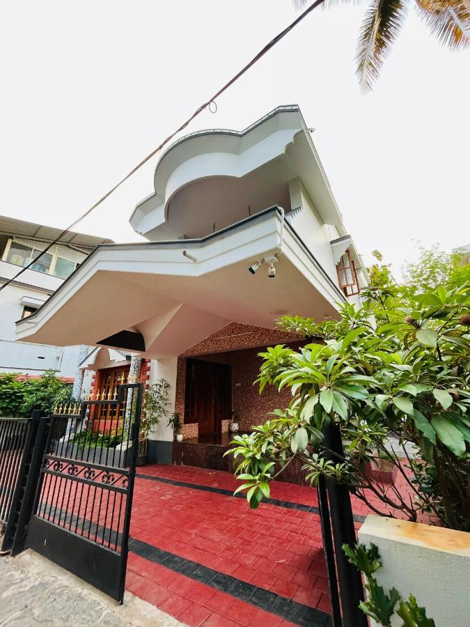 Spacious 3-Bedroom Private Villa In Mangalore - Ideal Getaway For Family And Friends 外观 照片