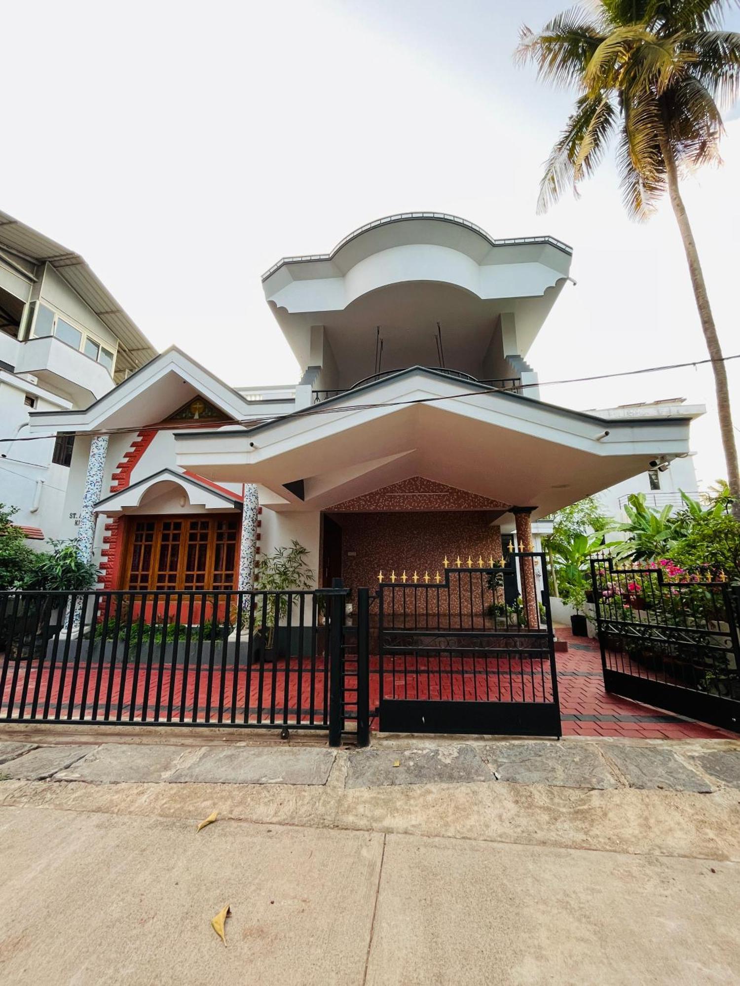 Spacious 3-Bedroom Private Villa In Mangalore - Ideal Getaway For Family And Friends 外观 照片